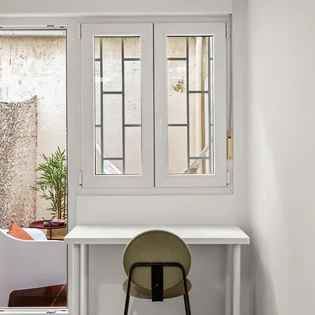 1d- Your Gateway To Lisbon, Walkable Streets, Local Flavours And Life Vendégház *