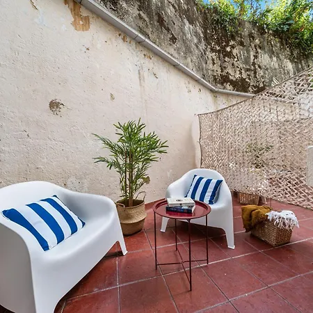 Pensionat 1d- Your Gateway To Lisbon, Walkable Streets, Local Flavours And Life
